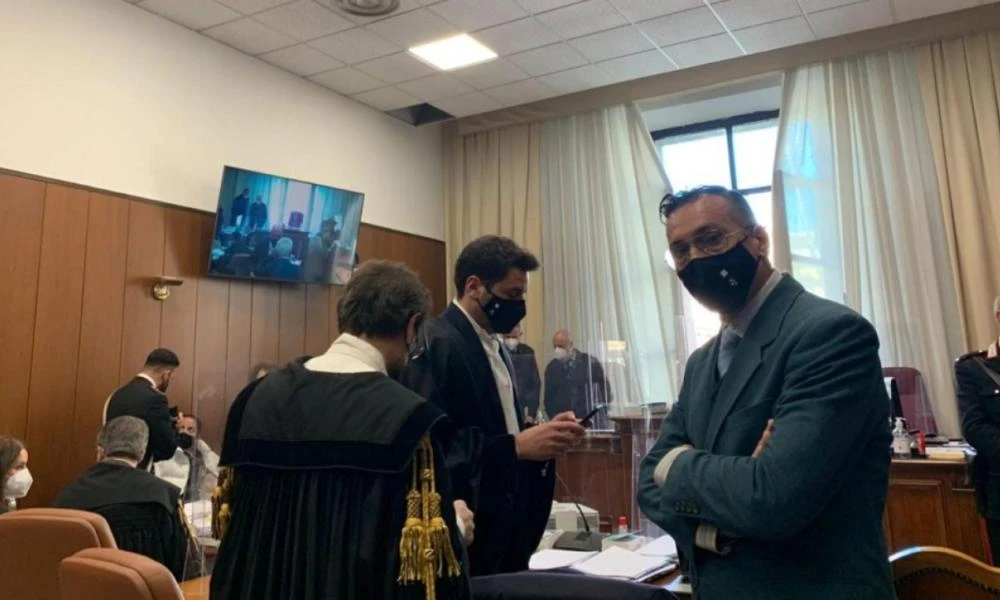 Ιταλία: Πρώην αξιωματικός καταδικάστηκε σε 20 χρόνια φυλάκιση για κατασκοπεία υπέρ της Ρωσίας